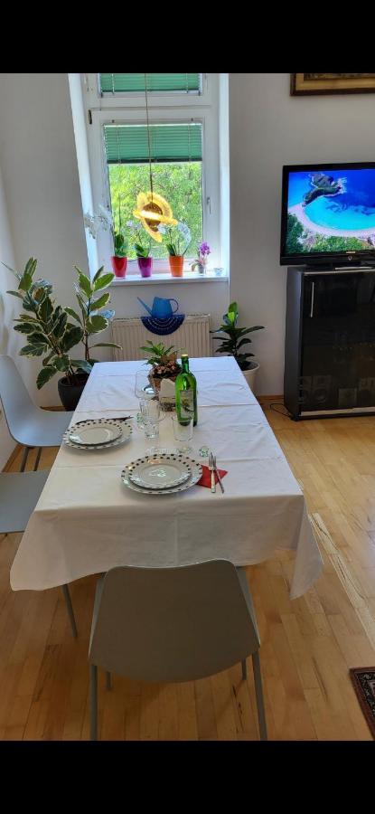 Schoene Altbauwohnung Wien Zentrum Brigittenauer Laende 32 Екстериор снимка